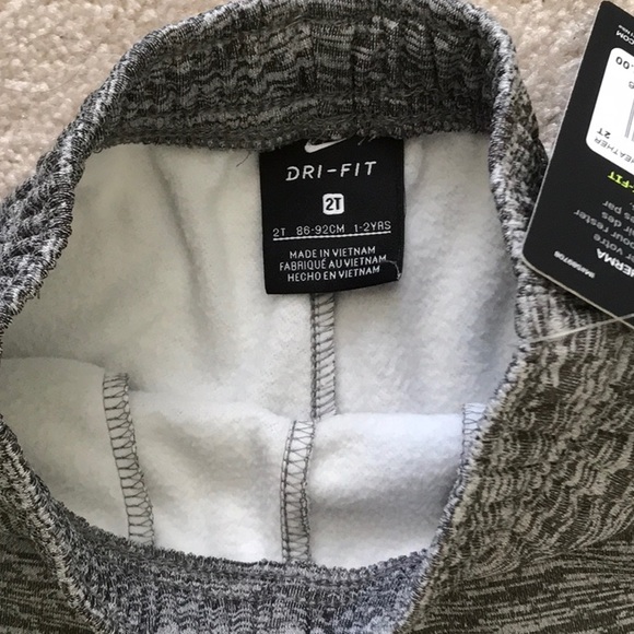 NIKE TODDLER BOYS’ SIZE 2T THERMA PANTS - Picture 4 of 4